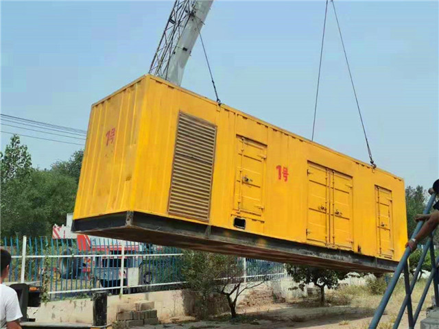 成华300KW柴油发电机组油耗是多少？