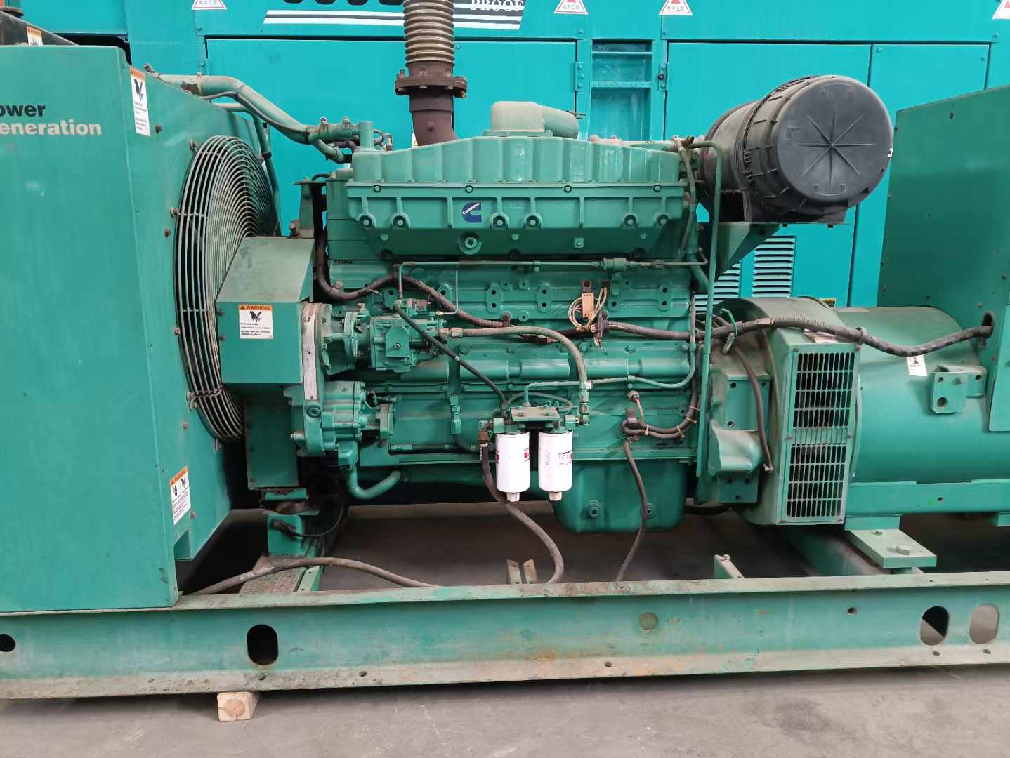 成华过载会对 600kW 柴油发电机组造成哪些损害？