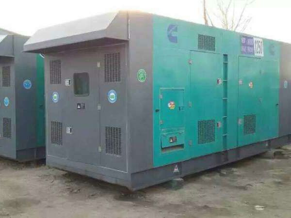 成华合同中关于工期延误的责任如何界定和处理？